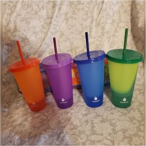 Manna Color Changing tumblers